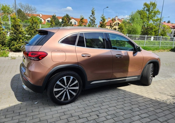 Mercedes-Benz GLA cena 184500 przebieg: 9000, rok produkcji 2023 z Warszawa małe 211